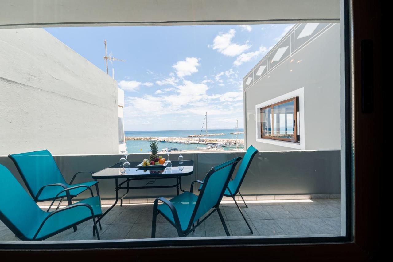 Luxury Sea View Apartment In Kolimvari エクステリア 写真